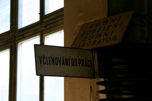 Fotofejeton z naten klipu Voln radikl, 009